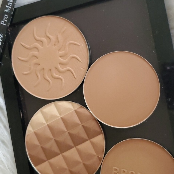 Depotted Bronzer Bundle Palette - Picture 3 of 5